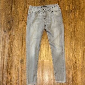 Signature by Levi Strauss Light Gray Women's Skinny Jeans